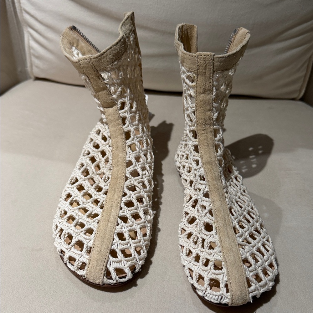 Stylish Beige and White Women's Shoes